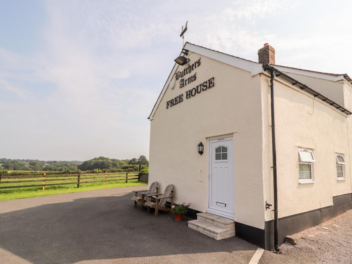 Butchers Arms Cottage Nercwys Exterior photo