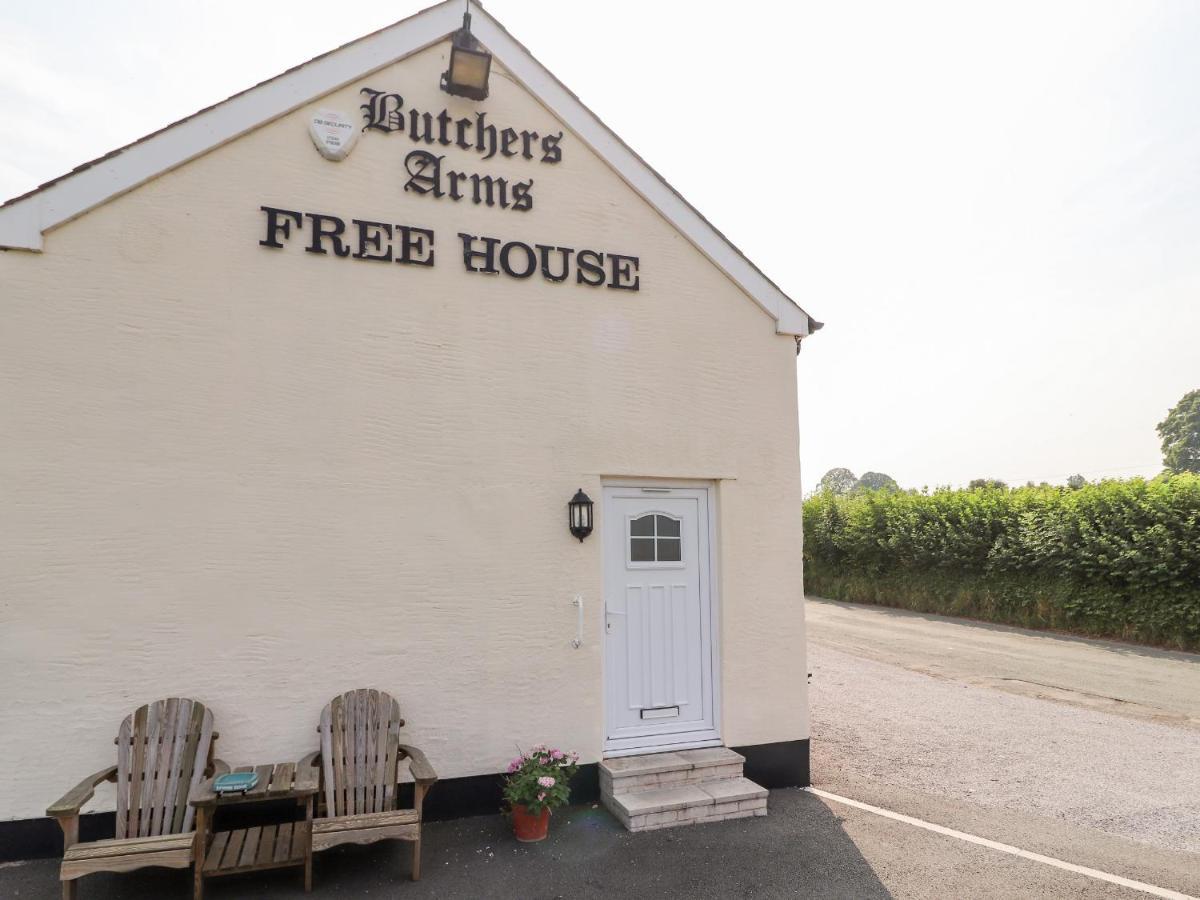 Butchers Arms Cottage Nercwys Exterior photo