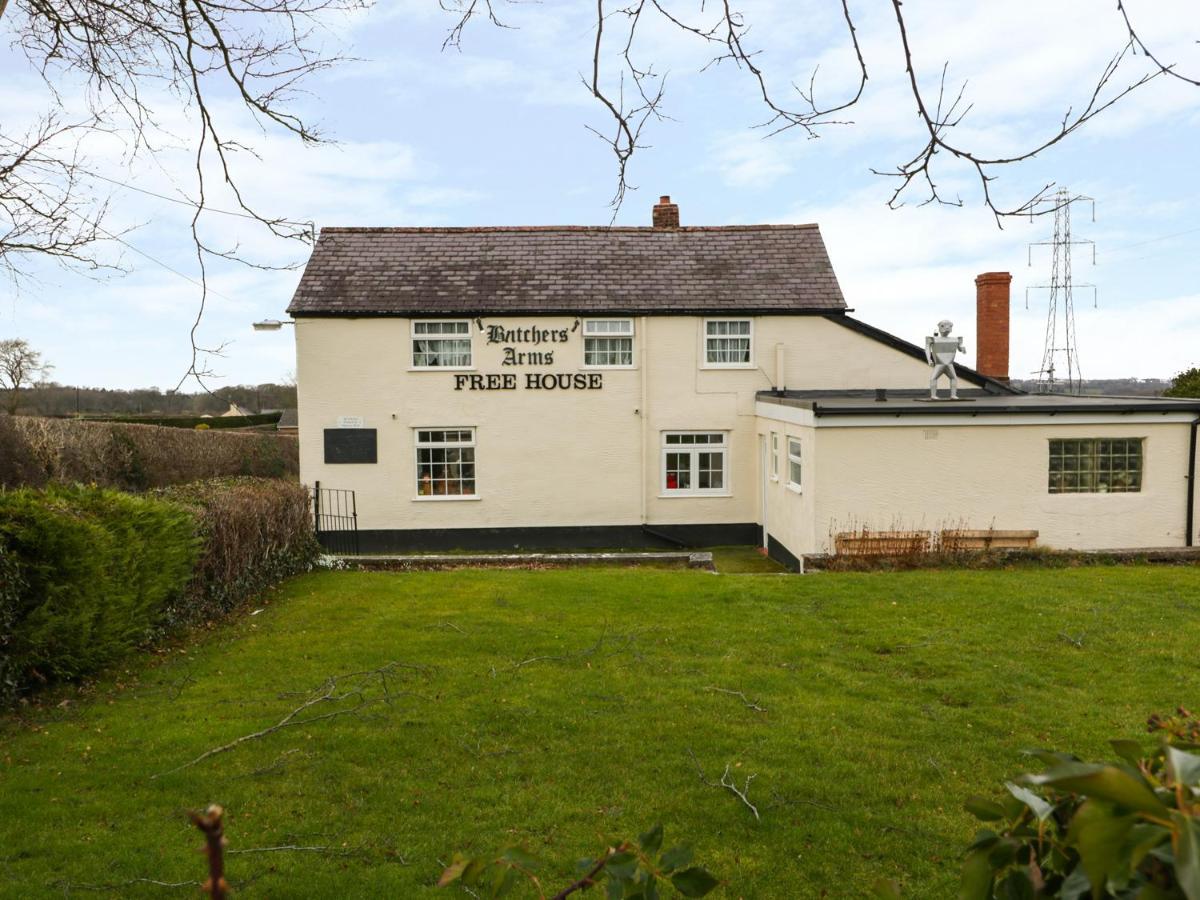 Butchers Arms Cottage Nercwys Exterior photo